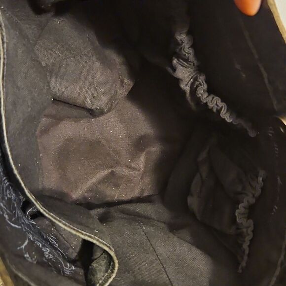 STS Ranch embossed paisley shoulder bag - Picture 12 of 14